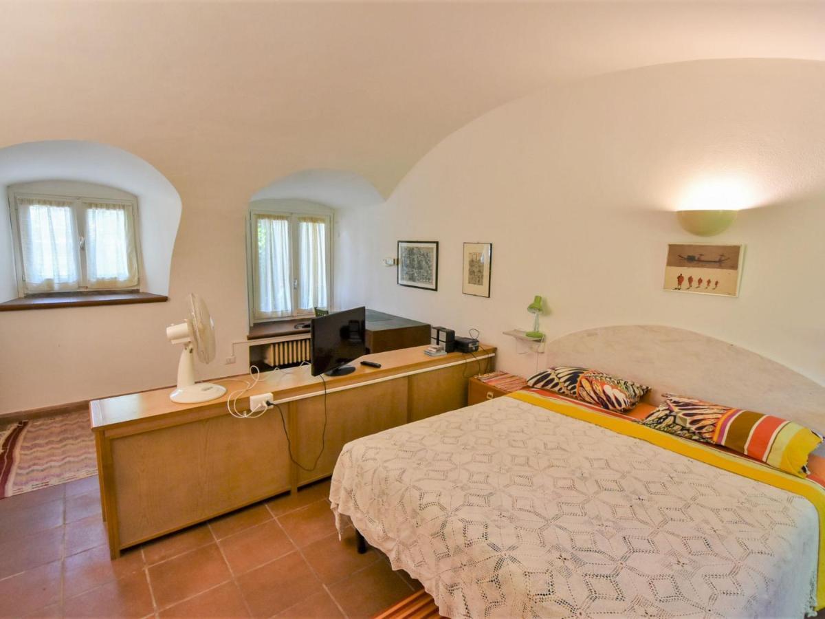 Holiday Home La Casa Del Nonno By Interhome Морбеньо Экстерьер фото